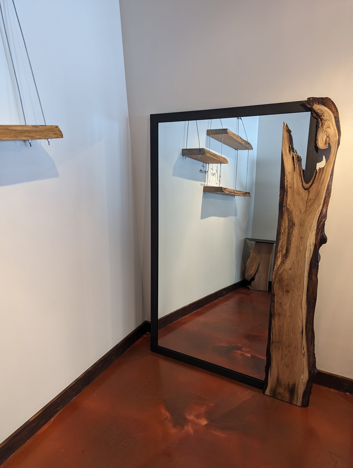 Très grand miroir acier et live edge