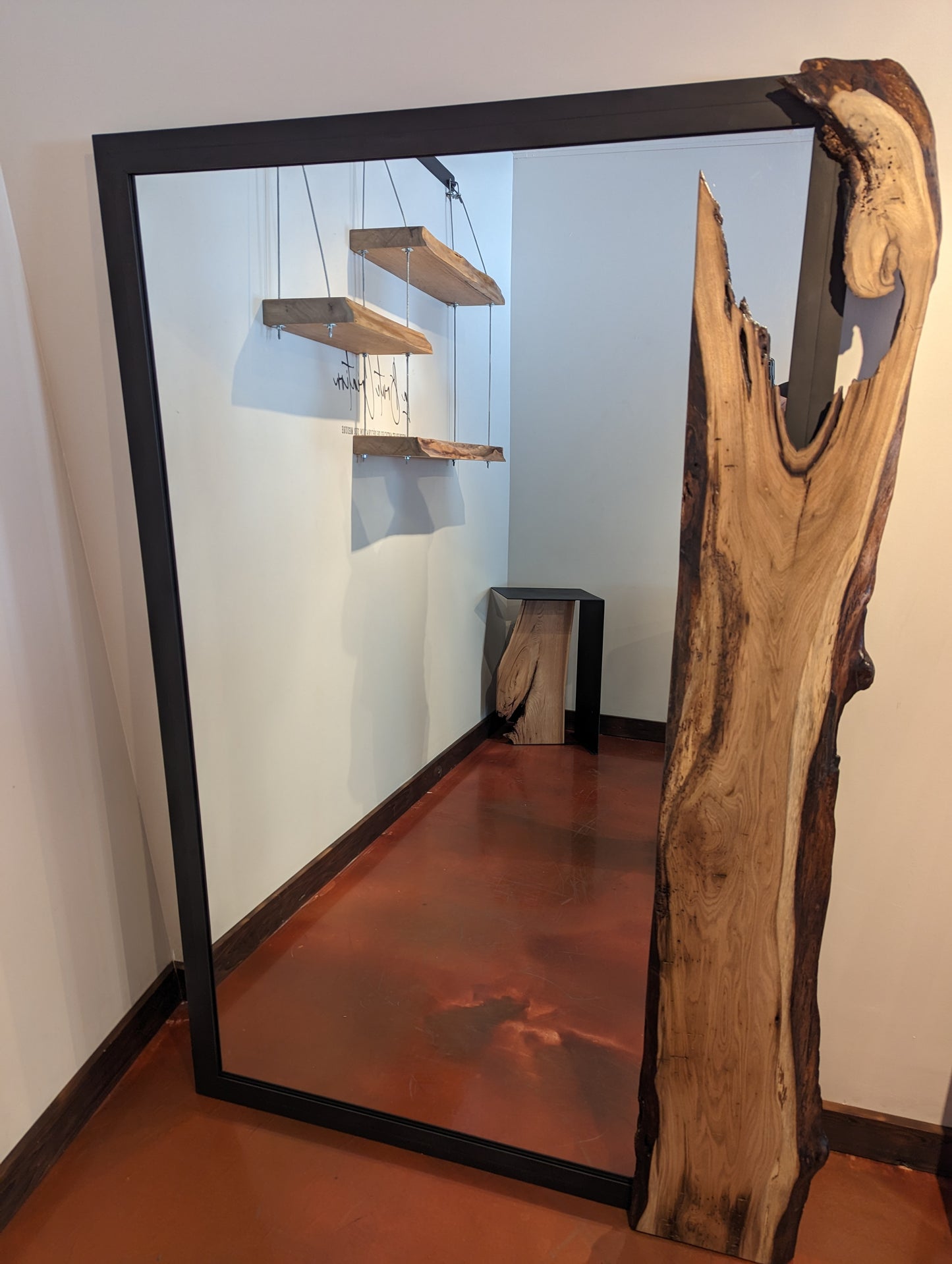 Très grand miroir acier et live edge